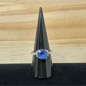 Sterling silver blue stone ring 925